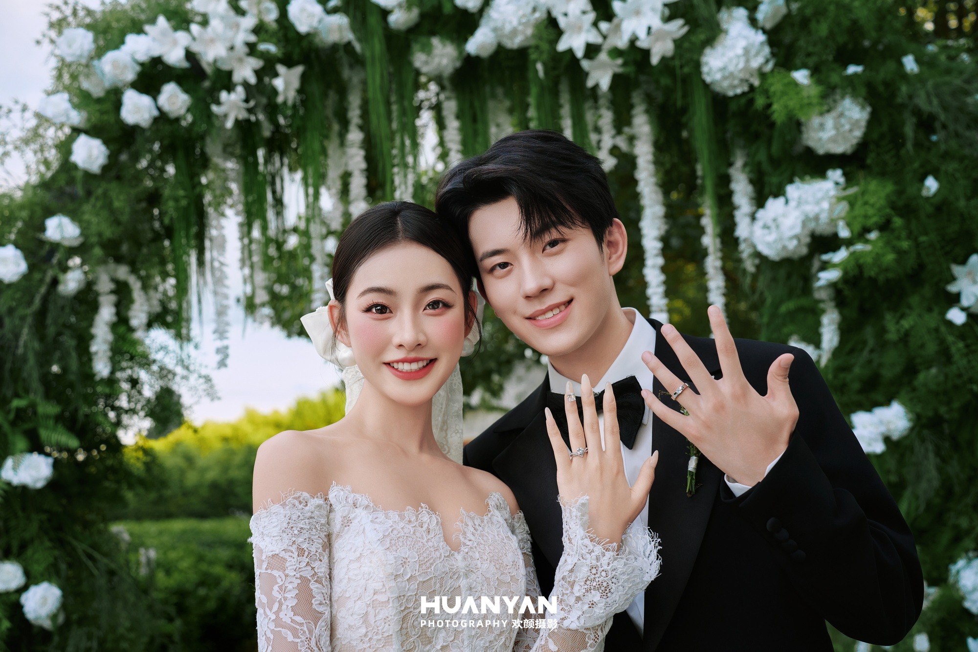 绿野誓约客片第7张｜清新自然婚纱照，摄于户外自然