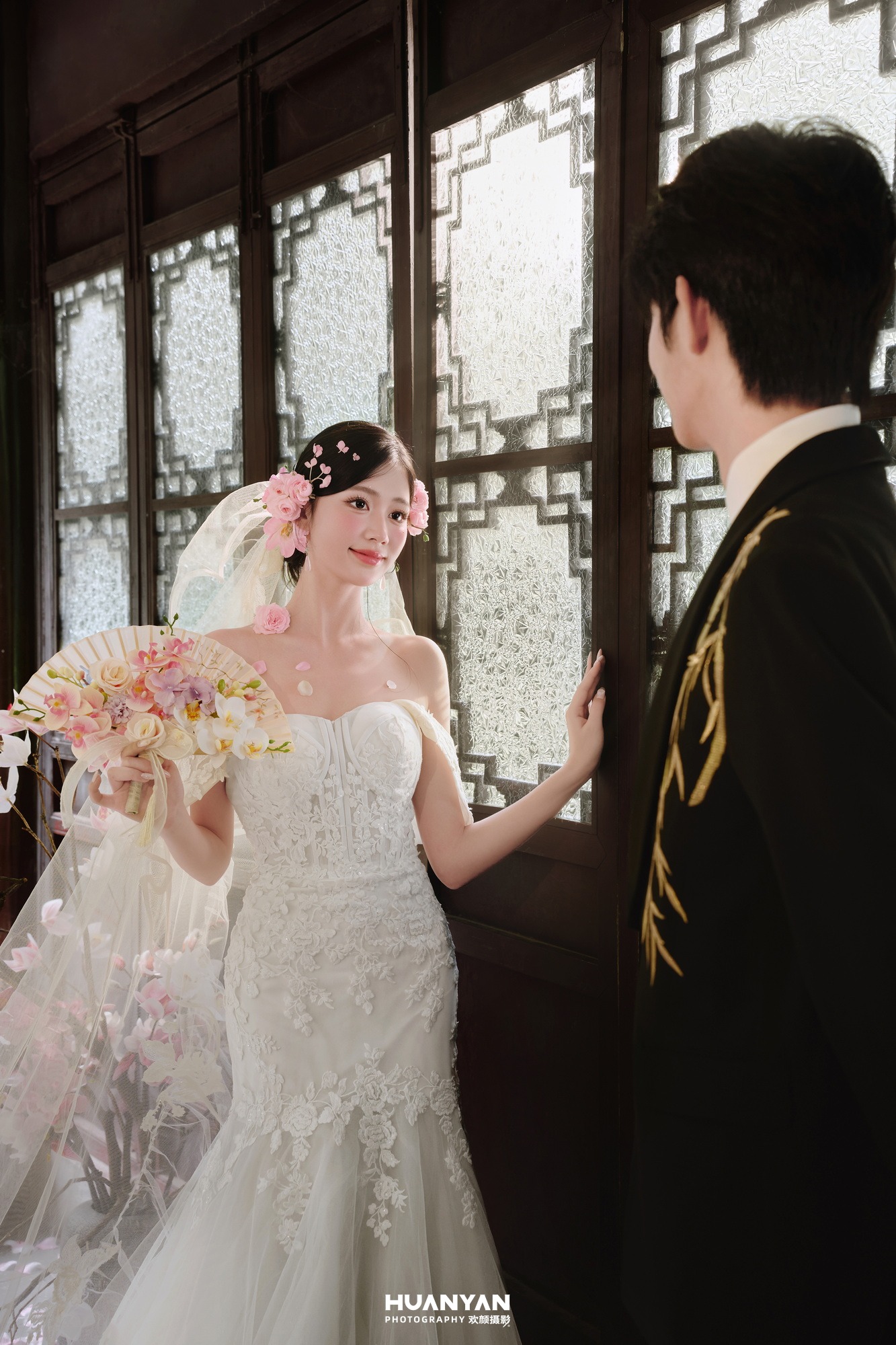 户外自然新中式婚纱照实拍（花间令系列）